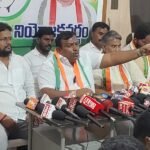 ‘దొంతి’ని అంటే నాలుకలు కత్తిరిస్తాం Statue Controversy
